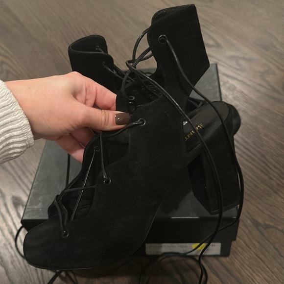 Saint Laurent women’s black lace up suede sandals SIZE 36.5 - Picture 6 of 7